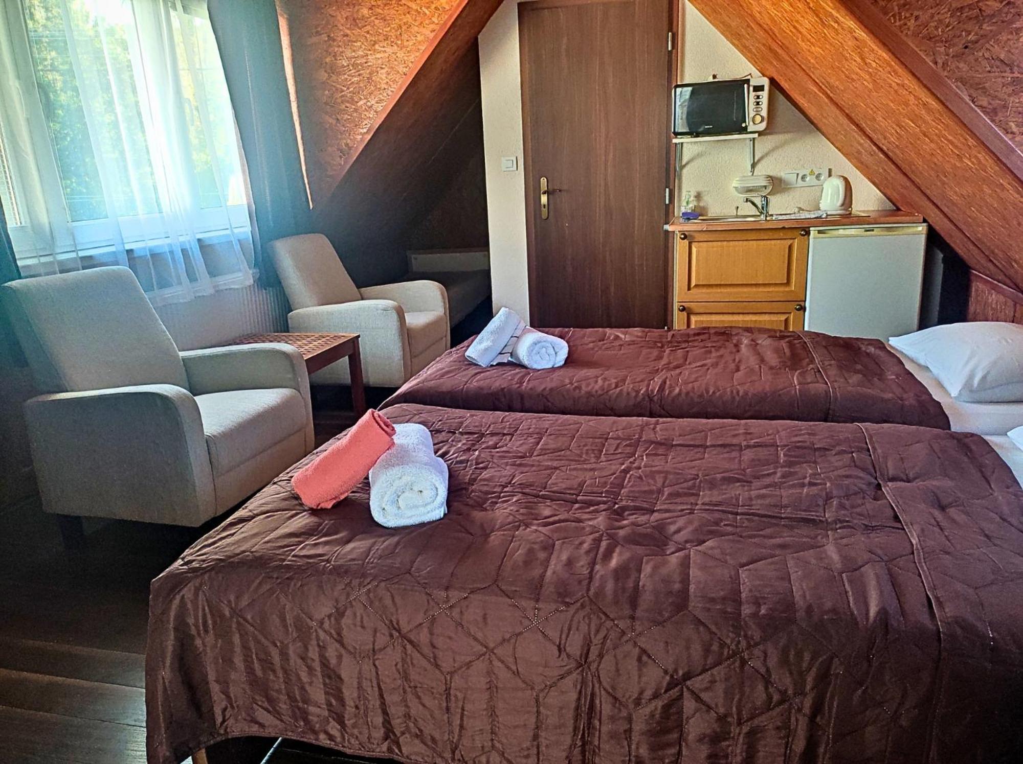 Spa & Pool Apartments Prestige Villa Ivica Marianka Esterno foto